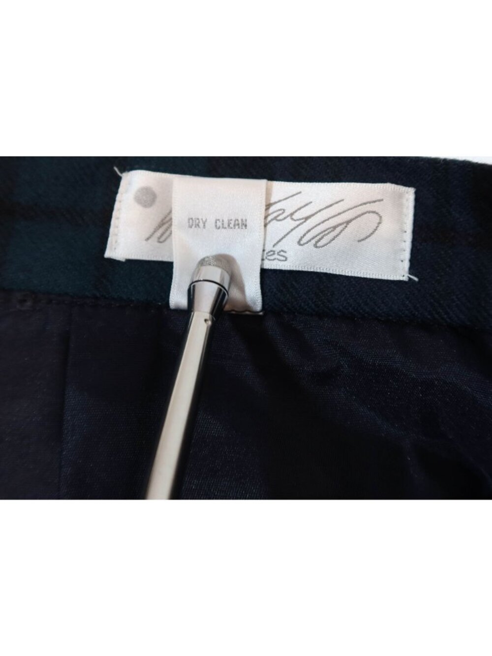 Vintage LORD & TAYLOR Tartan Plaid Pleated Wool Pencil Skirt 10P Preppy Academia - Picture 8 of 8